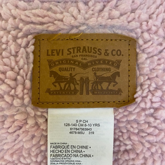 Levi’s kids jacket (pre owned) - Picture 4 of 5